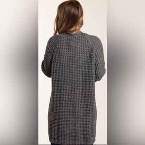 Express design studio Cozy Gray Knit marino wool Sweater. M